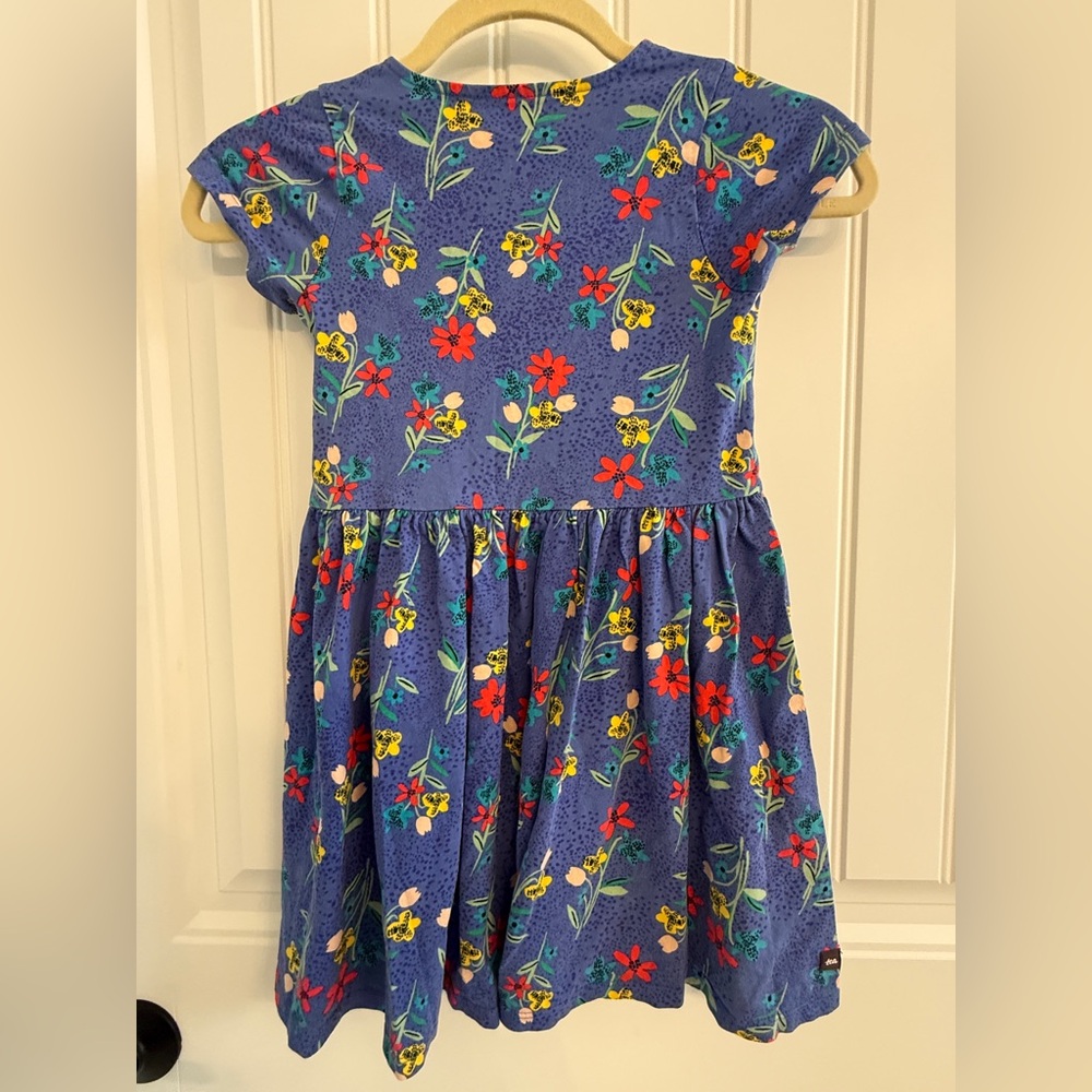 Girls dress size 7 by the Tea collection. Perfect for springtime & summer. - Picture 3 of 3